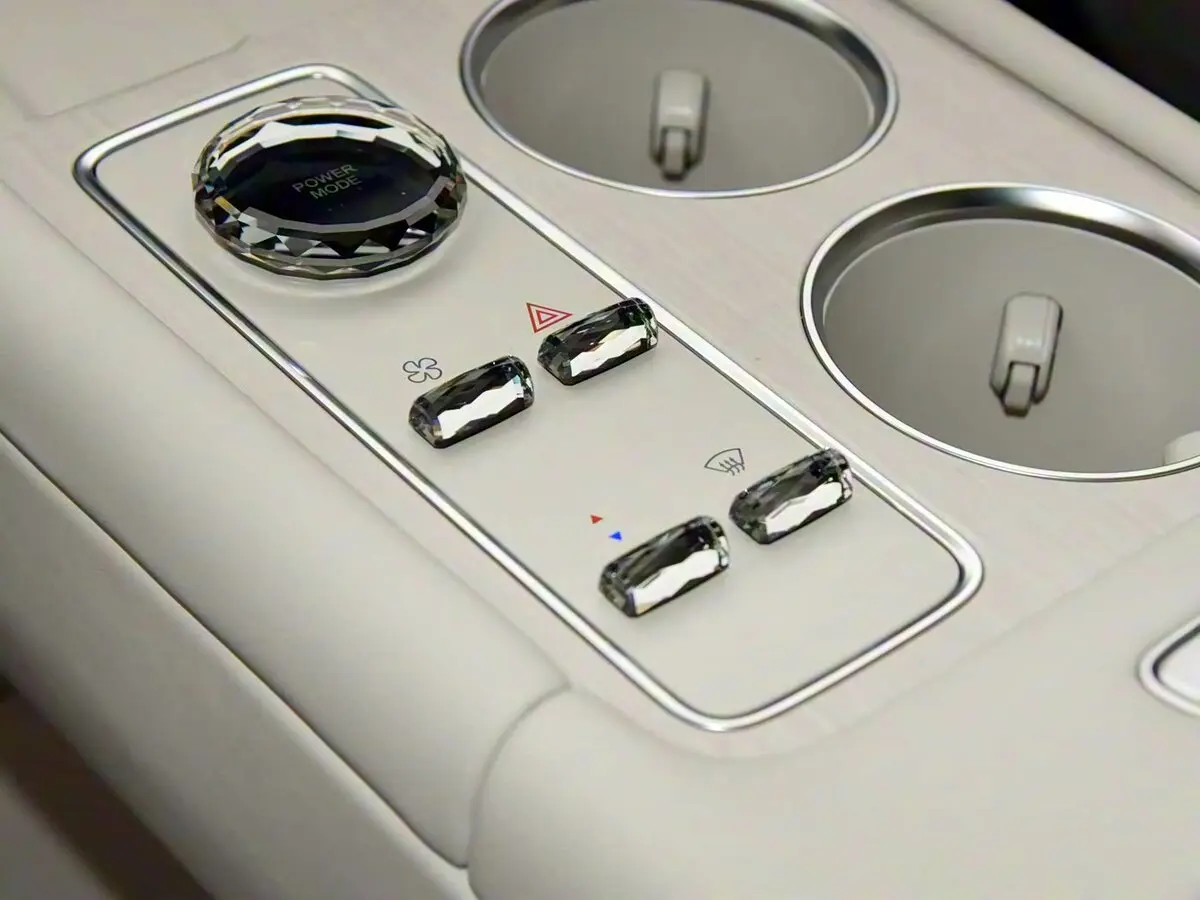 Chery Fulwin T11 2025 – н.в. Внедорожник 5 дв. — сүрөт 17