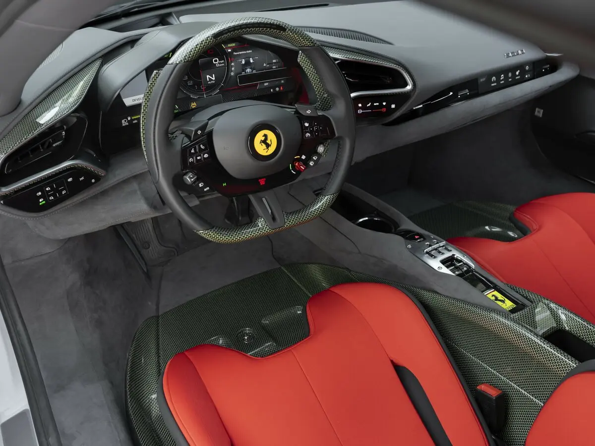 Ferrari SC40 2025 – 2025 Купе — сүрөт 6