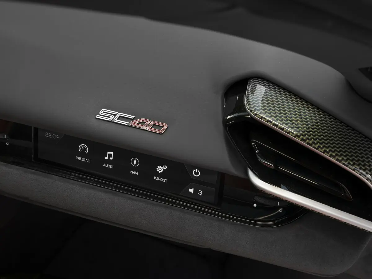 Ferrari SC40 2025 – 2025 Купе — сүрөт 11