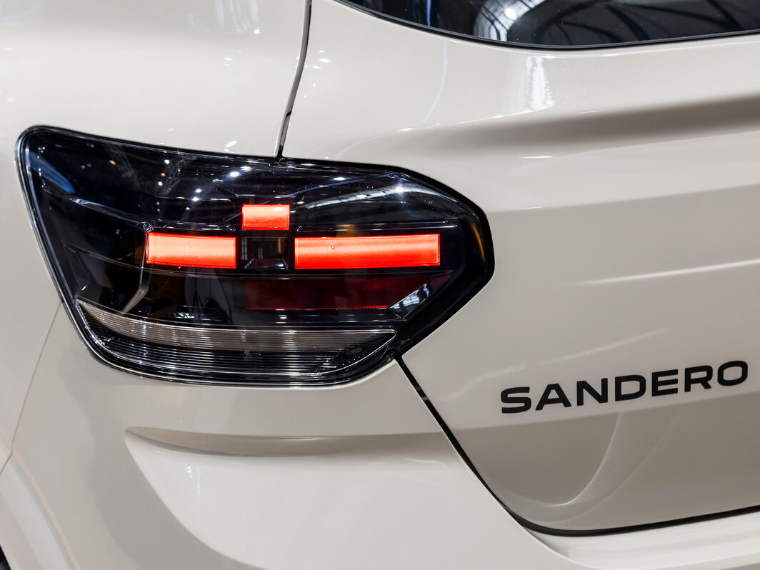 Dacia Sandero III Рестайлинг 2 Хэтчбек 5 дв. — фото 10
