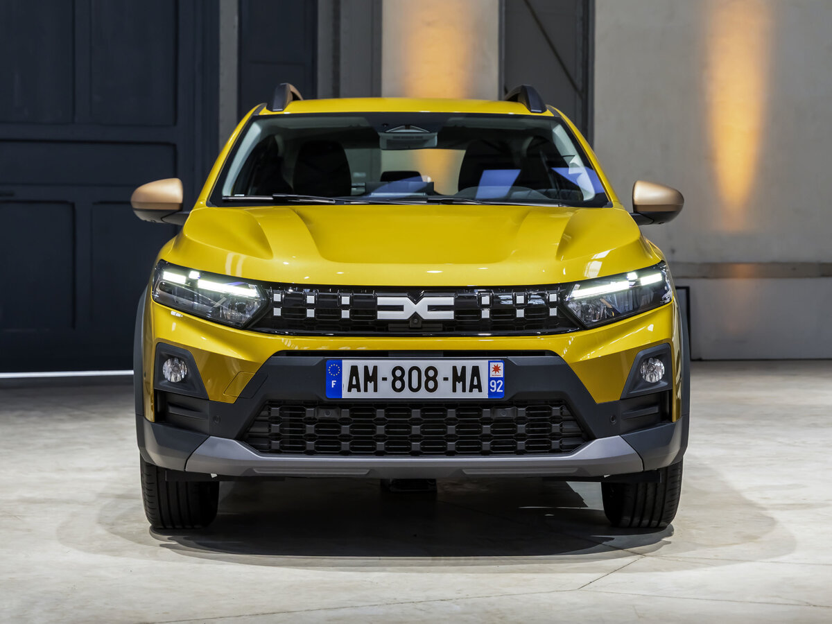 Dacia Sandero III Рестайлинг 2 Хэтчбек 5 дв. Stepway — фото 4