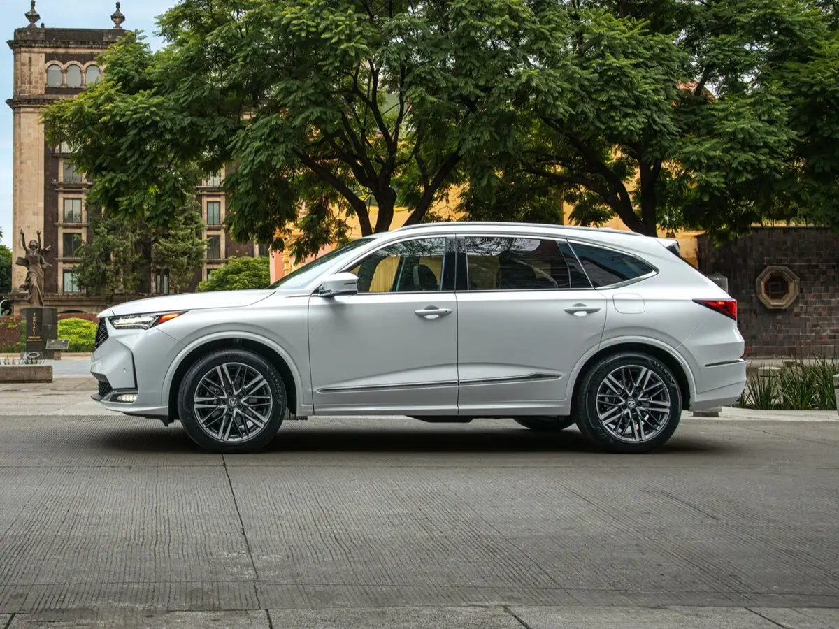 Acura MDX IV Рестайлинг Внедорожник 5 дв. — 照片 2