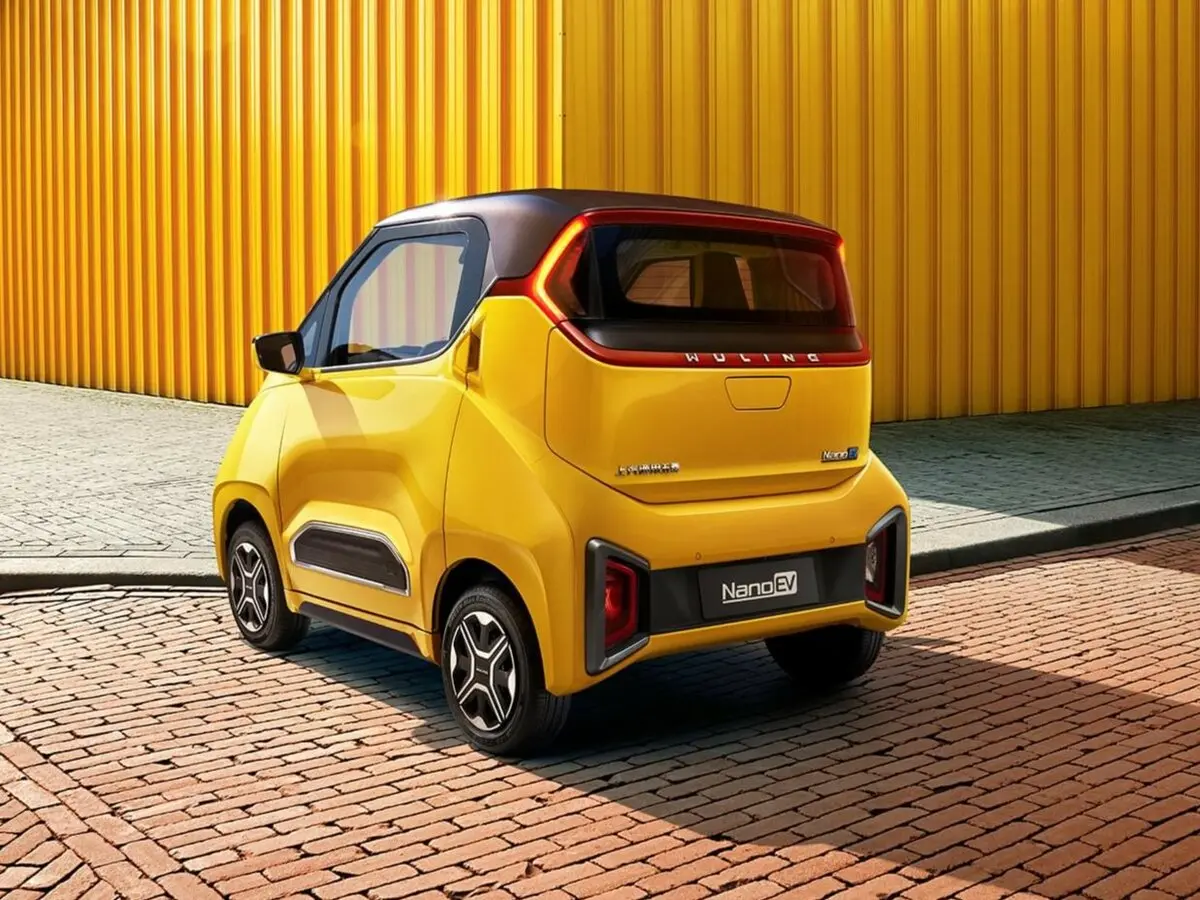 Wuling Nano EV 2021 – 2025 Хэтчбек 3 дв. — фото 5