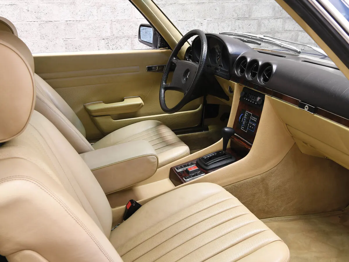 Mercedes-Benz SLC C107 Купе — сүрөт 7
