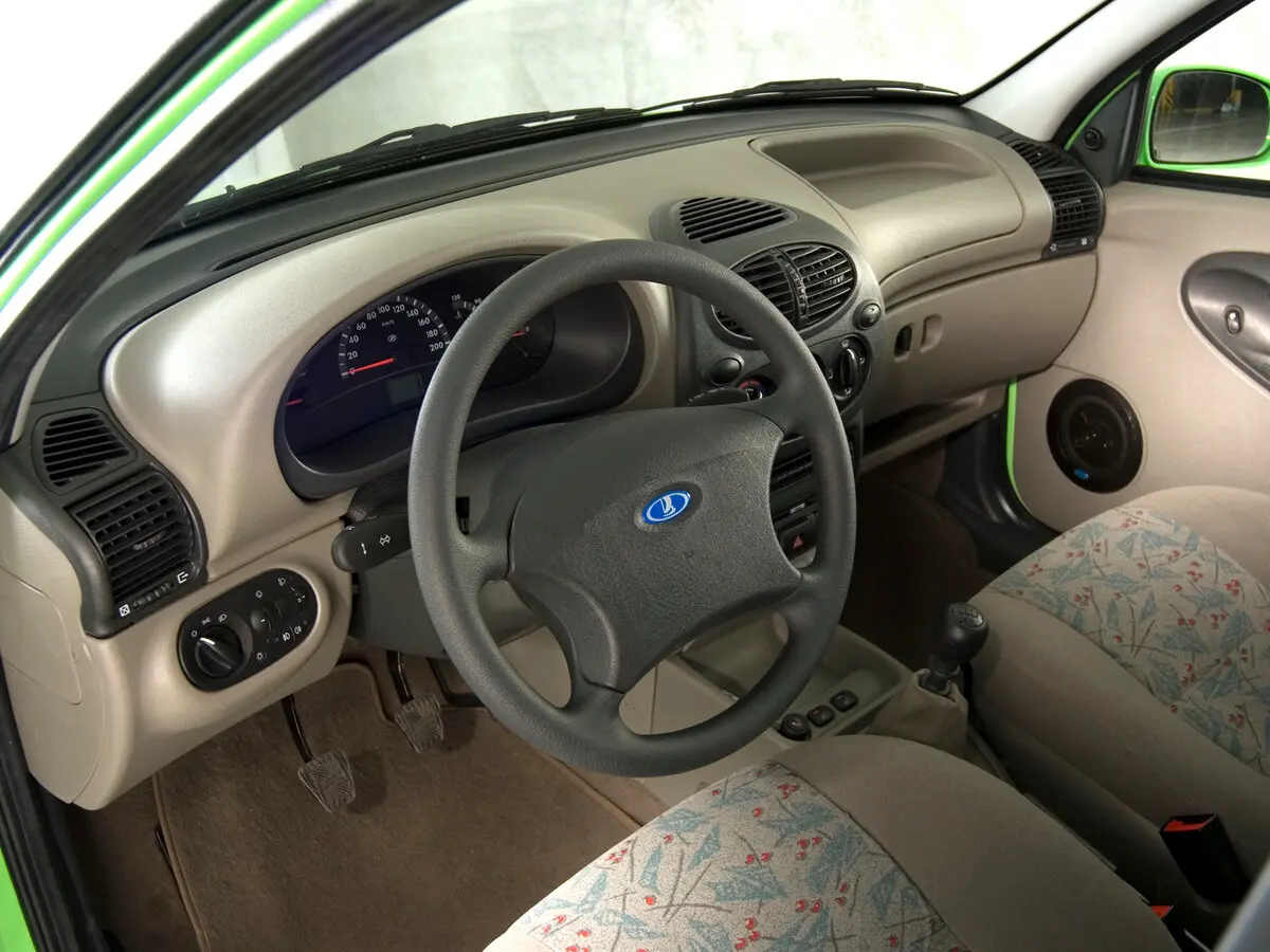 Lada (ВАЗ) Kalina I Универсал 5 дв. — сүрөт 7