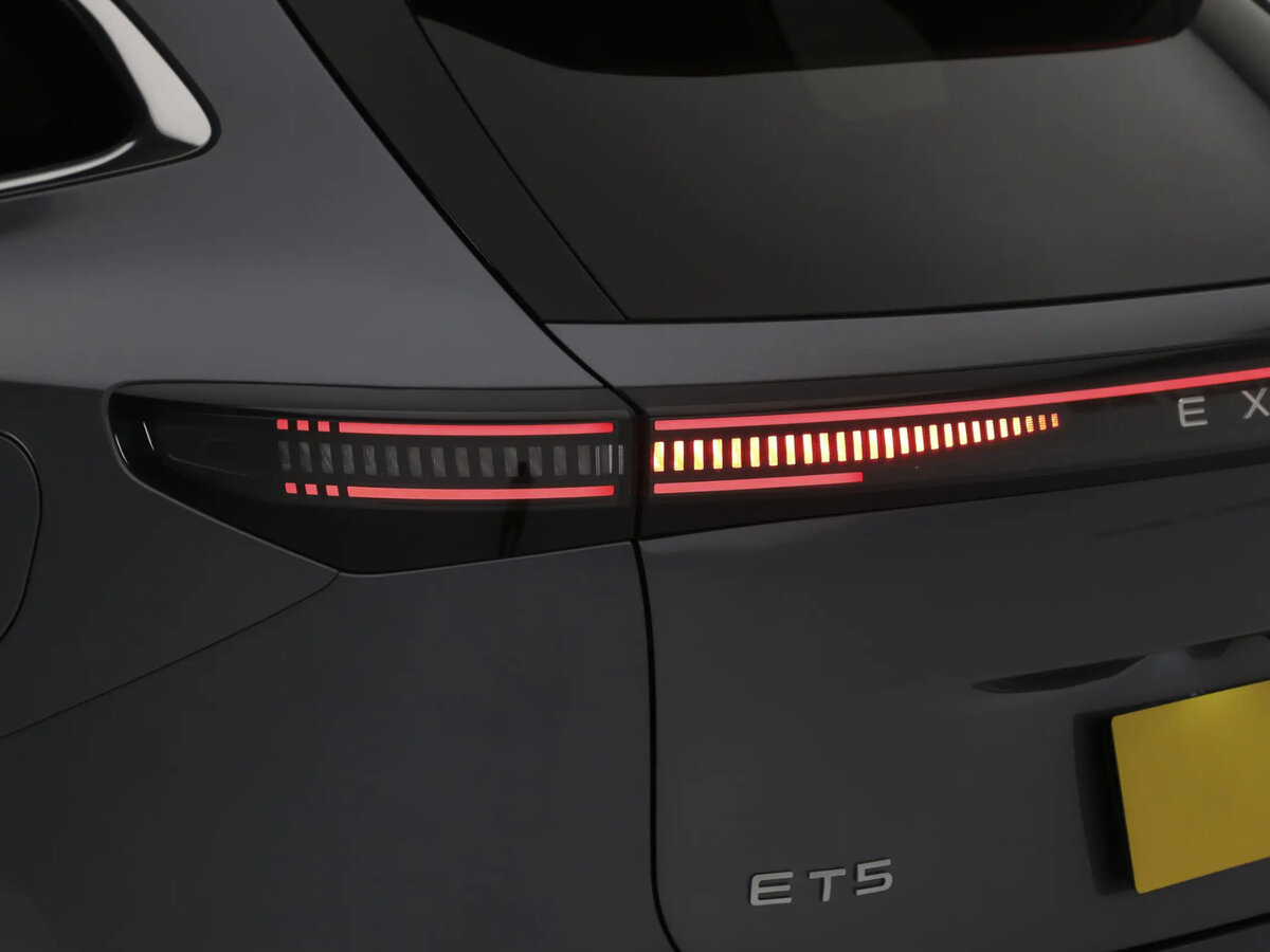 Exeed ET5 2025 – н.в. Внедорожник 5 дв. — фото 16