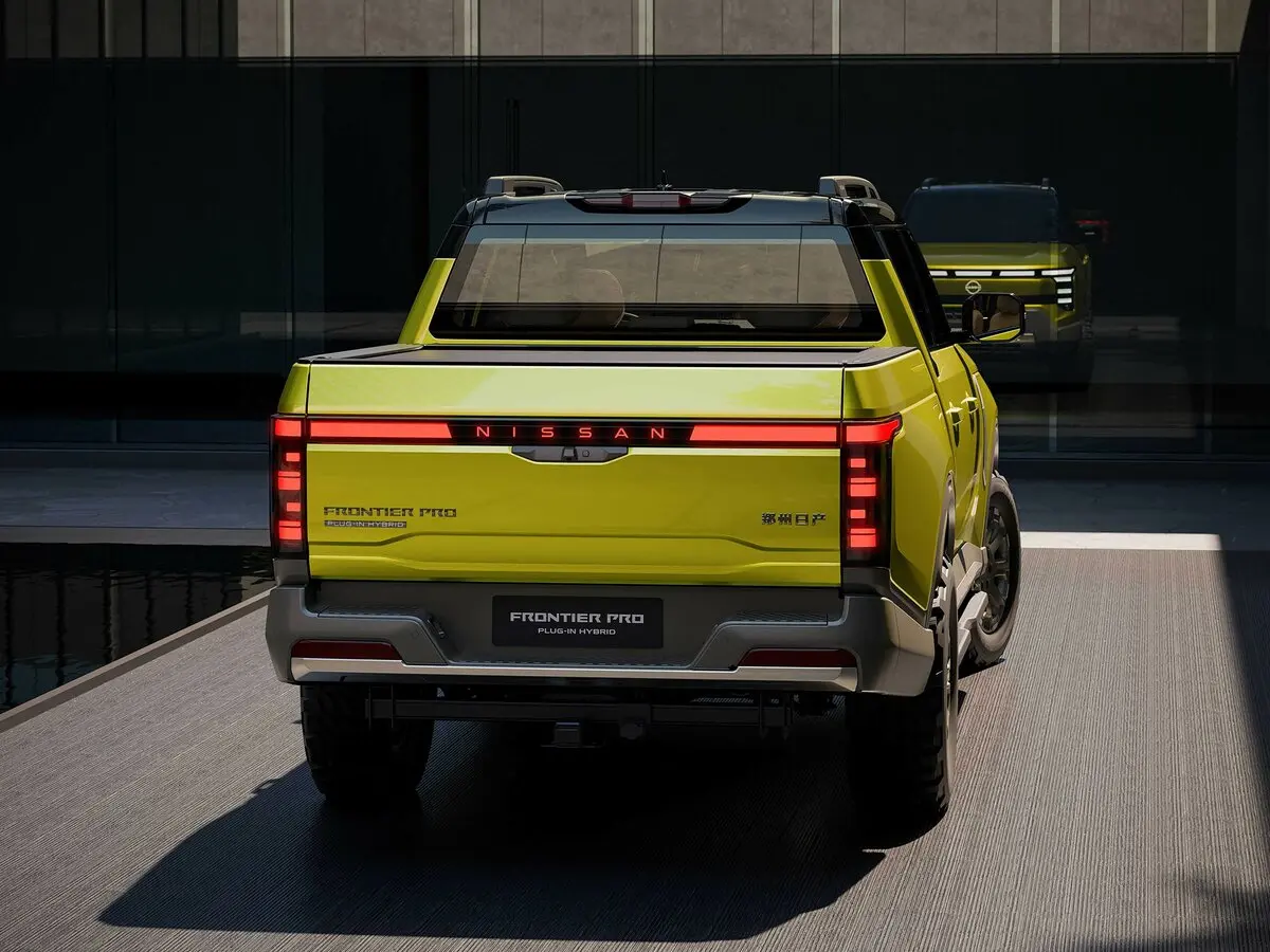 Nissan Frontier Pro 2025 – н.в. Пикап Двойная кабина — фото 4