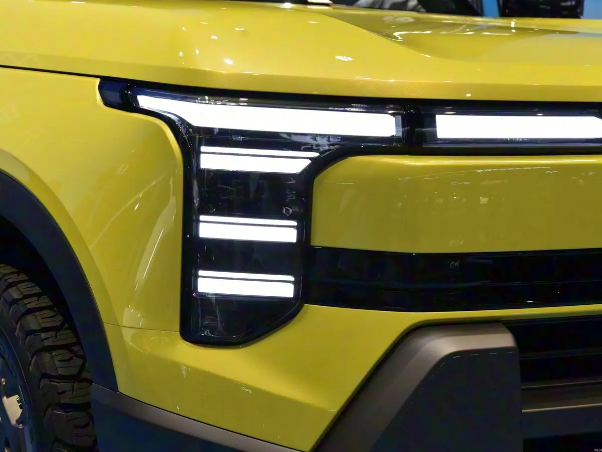 Nissan Frontier Pro 2025 – н.в. Пикап Двойная кабина — фото 11
