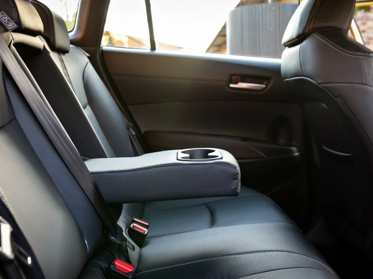 Toyota Corolla Cross I Рестайлинг Внедорожник 5 дв. — сүрөт 10