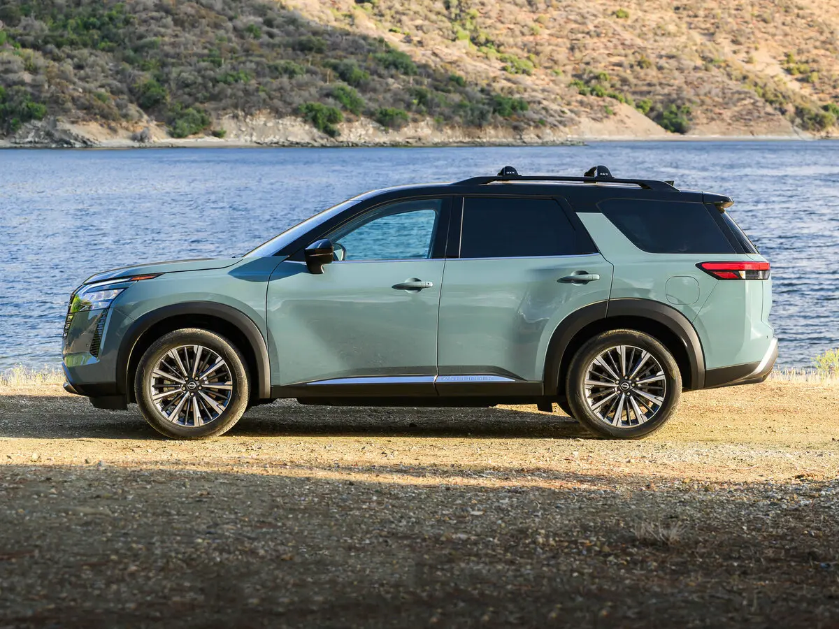Nissan Pathfinder V Рестайлинг Внедорожник 5 дв. — фото 2