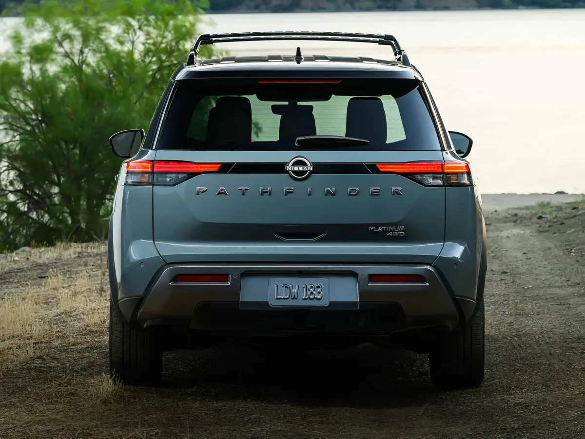 Nissan Pathfinder V Рестайлинг Внедорожник 5 дв. — фото 4