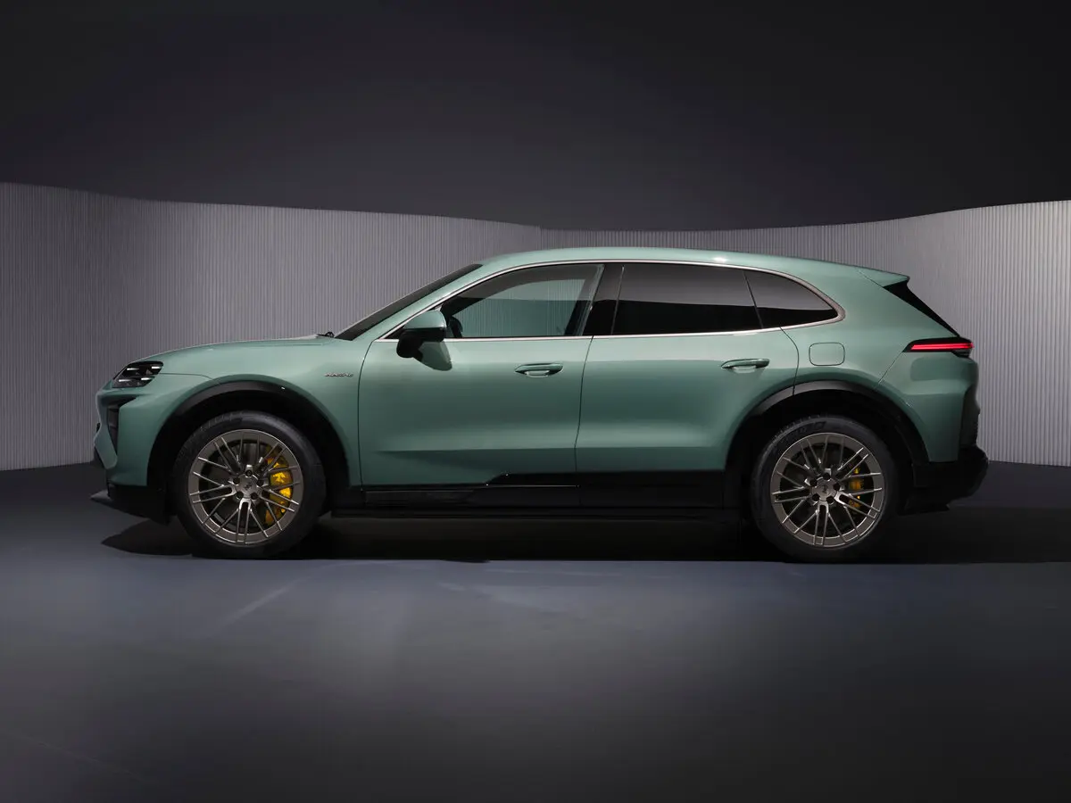 Porsche Cayenne IV Внедорожник 5 дв. — фото 2