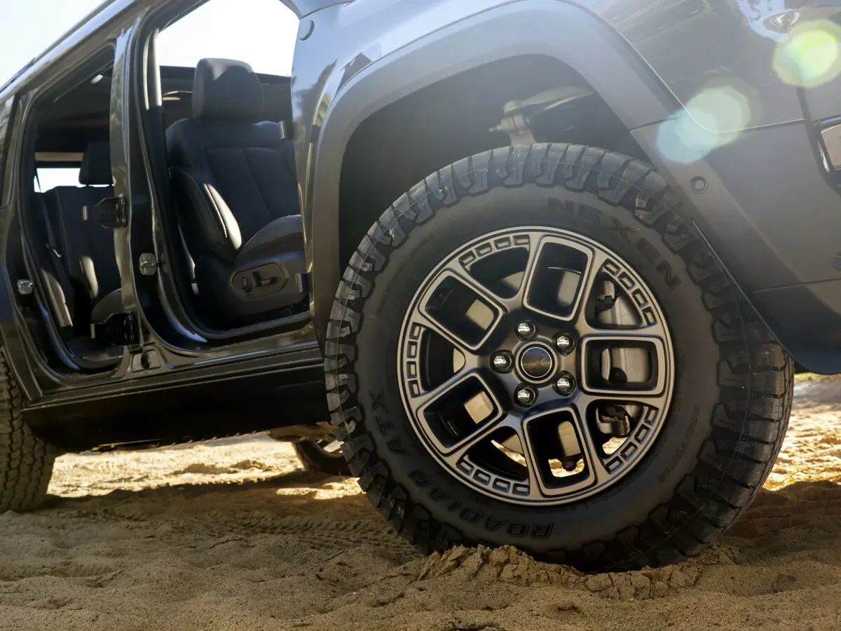 Jeep Recon 2025 – н.в. Внедорожник 5 дв. — сүрөт 14
