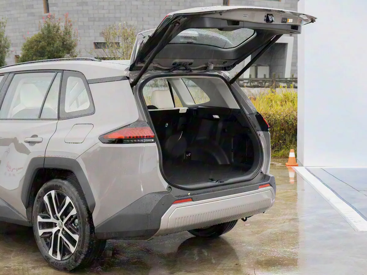 Toyota Wildlander II Внедорожник 5 дв. — фото 14