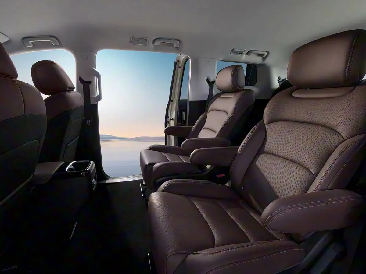 Wuling Starlight 730 2025 – н.в. Минивэн — фото 9