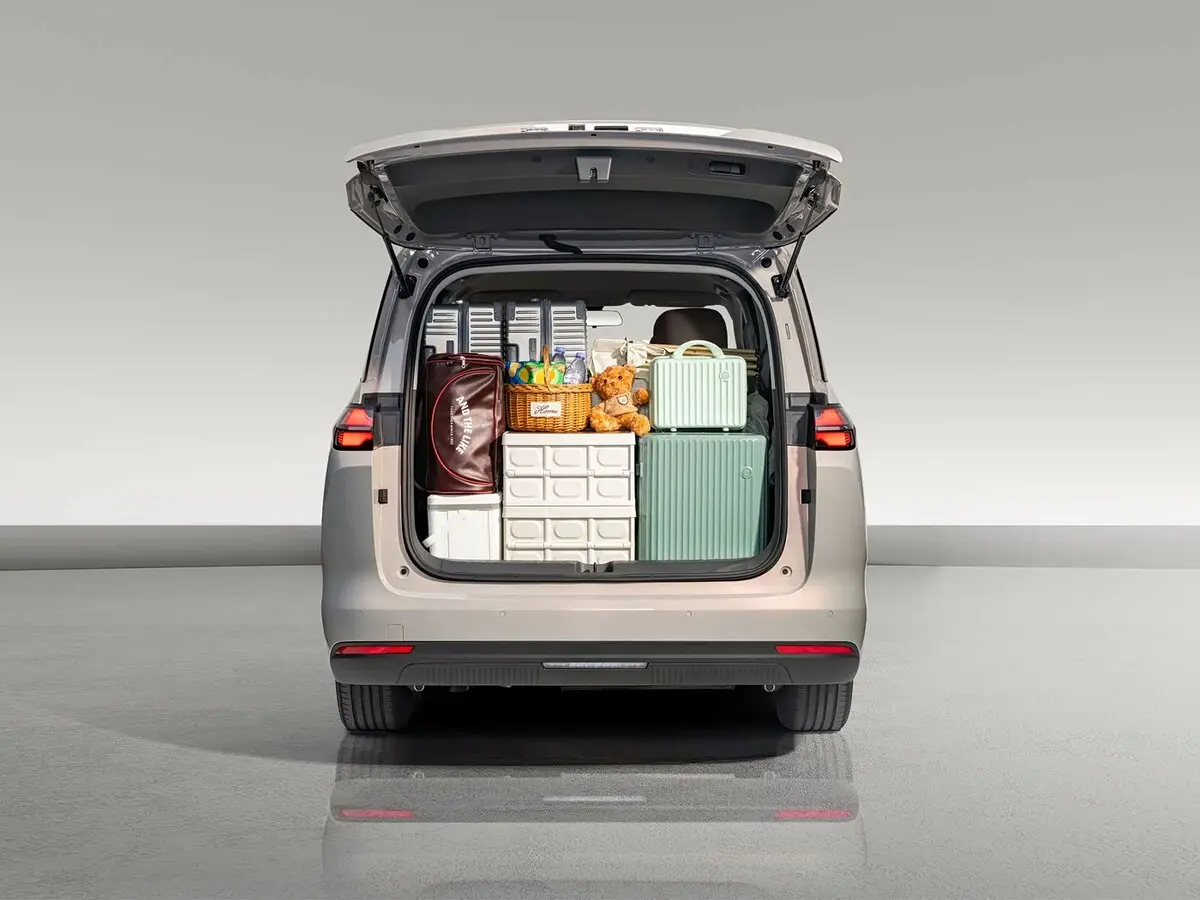 Wuling Starlight 730 2025 – н.в. Минивэн — фото 13