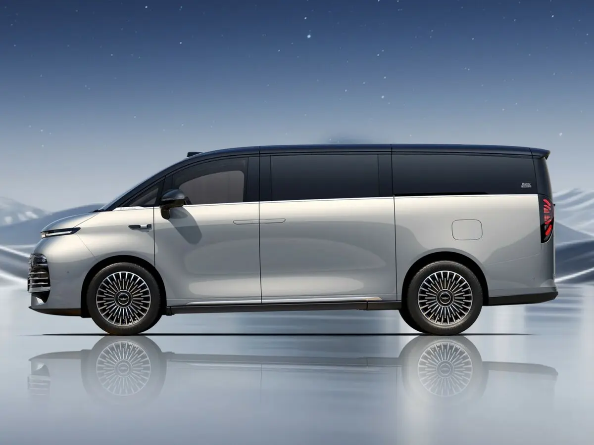 Geely Galaxy V900 2025 – н.в. Минивэн — photo 2