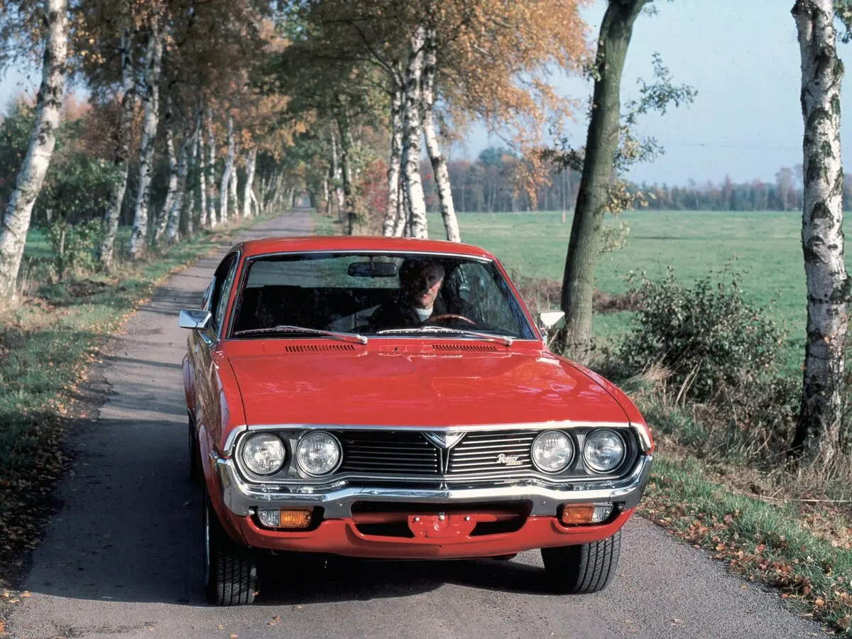 Mazda RX-4 1972 – 1978 Купе-хардтоп — сүрөт 3