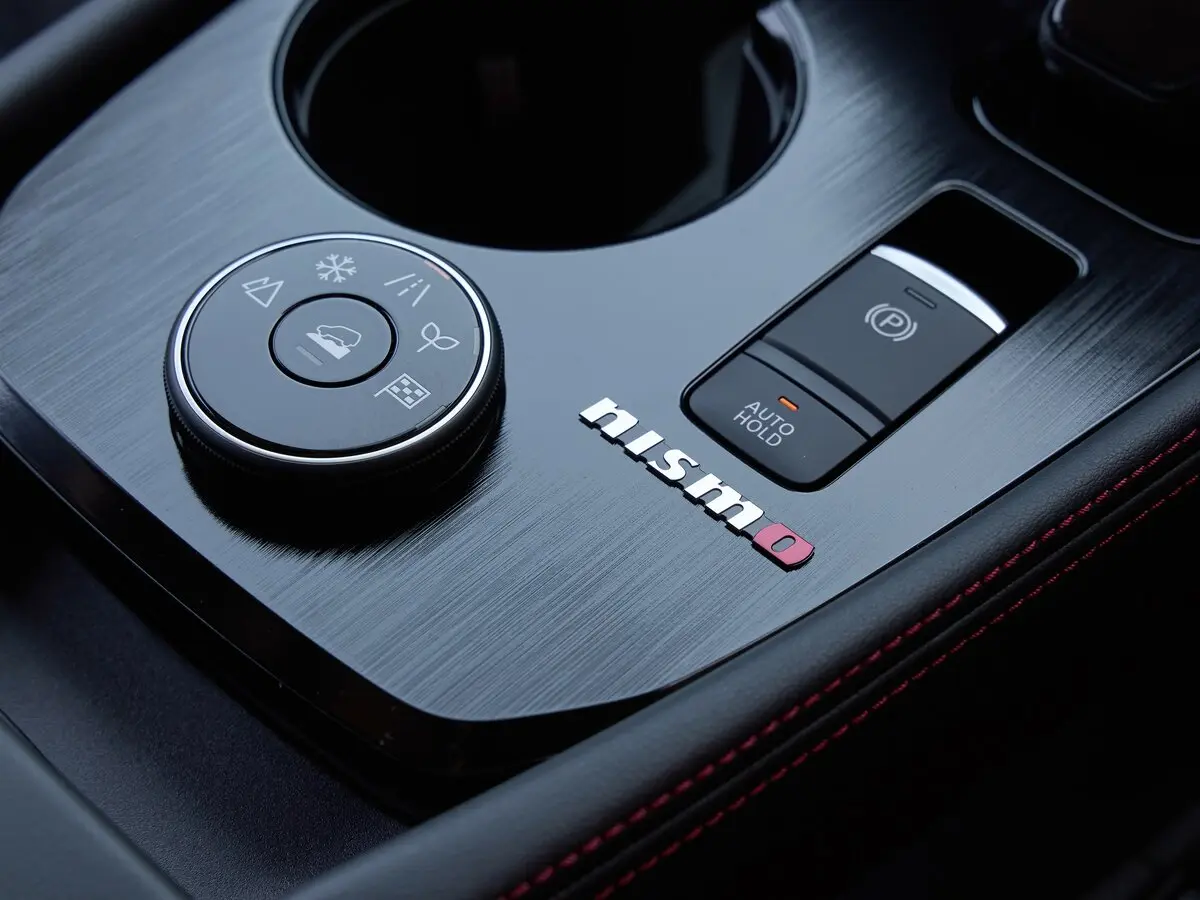 Nissan X-Trail IV Рестайлинг Внедорожник 5 дв. Nismo — фото 11