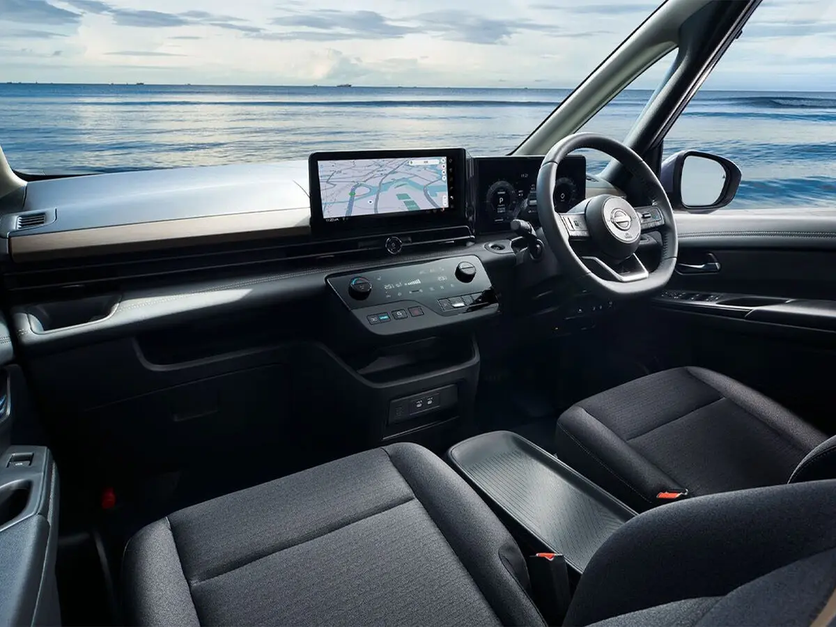 Nissan Serena VI (C28) Рестайлинг Минивэн — фото 2