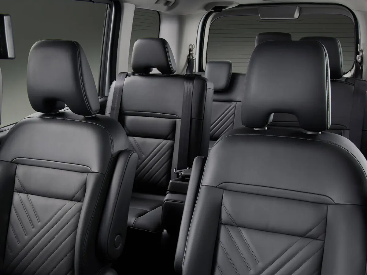 Nissan Serena VI (C28) Рестайлинг Минивэн — фото 4