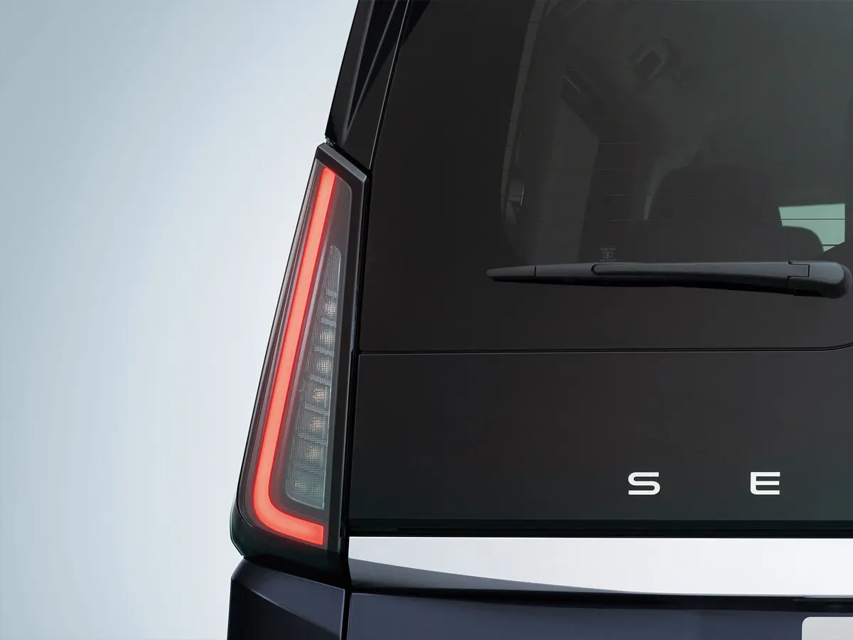 Nissan Serena VI (C28) Рестайлинг Минивэн — фото 6