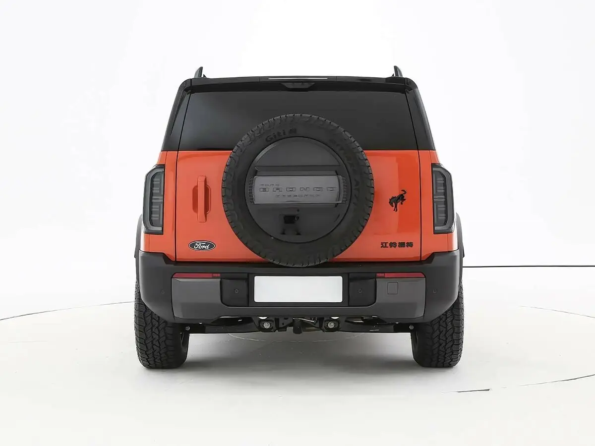Ford Bronco Basecamp 2025 – н.в. Внедорожник 5 дв. — сүрөт 4