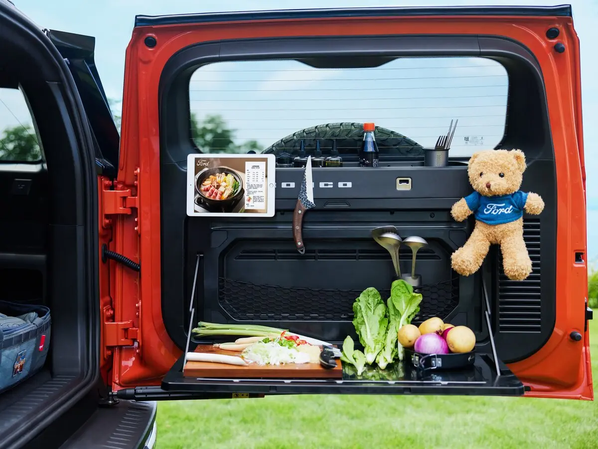 Ford Bronco Basecamp 2025 – н.в. Внедорожник 5 дв. — сүрөт 11