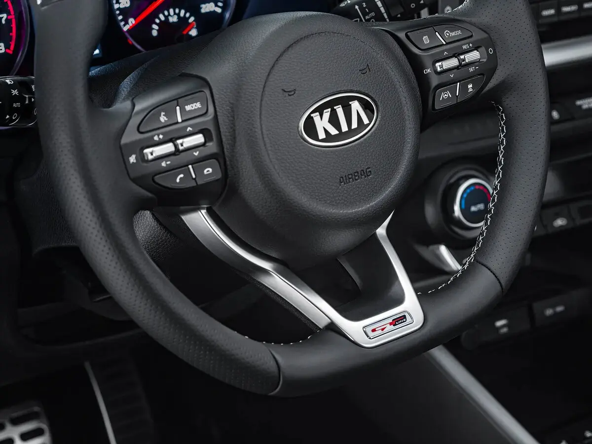 Kia Stonic I Рестайлинг Внедорожник 5 дв. — фото 9