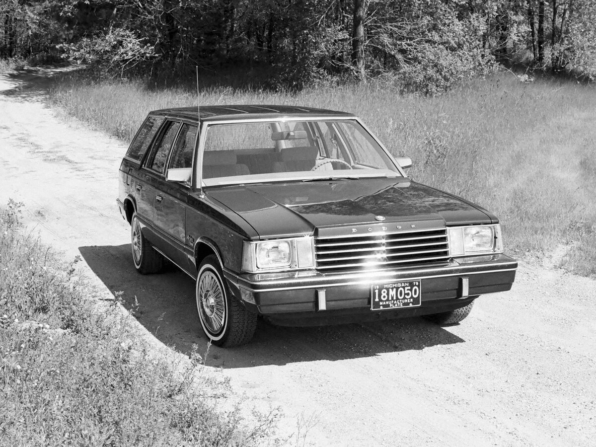 Dodge Aries 1981 – 1989 Универсал 5 дв. — фото 4