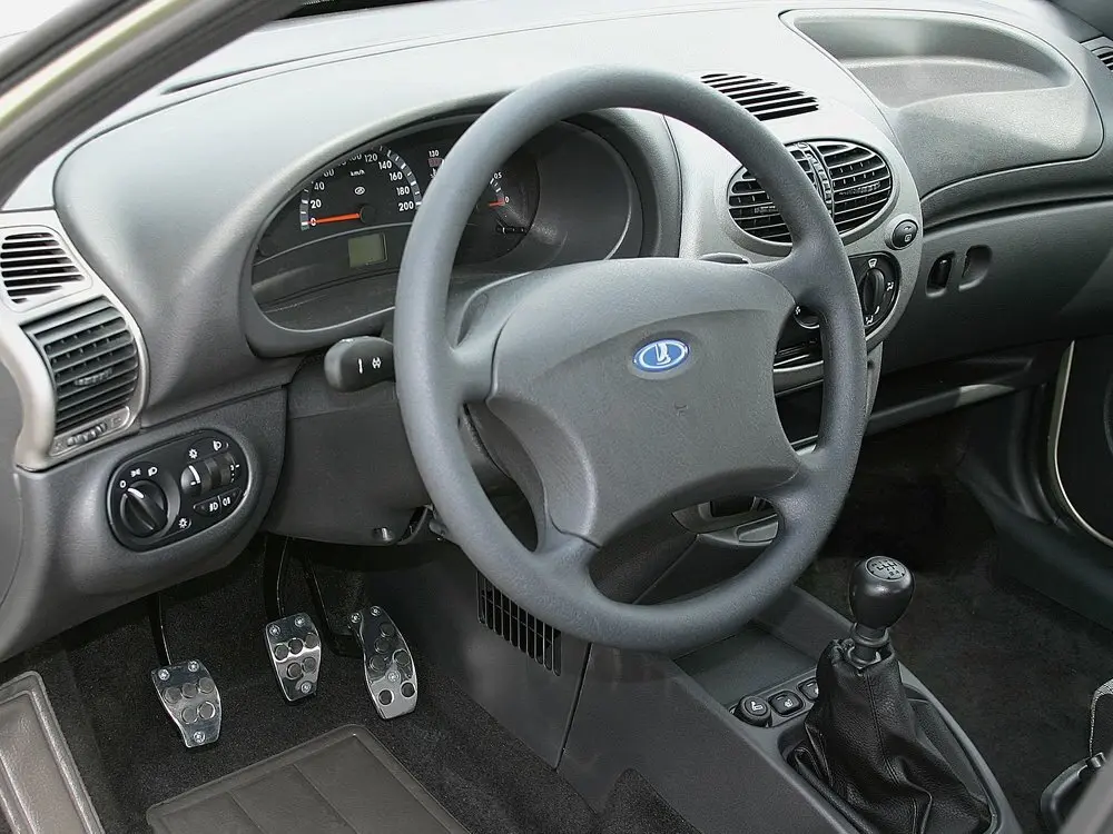 Lada (ВАЗ) Kalina I Хэтчбек 5 дв. Sport — сүрөт 7