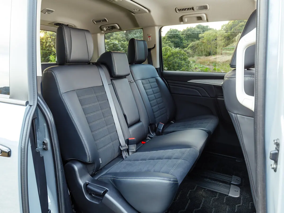 Mitsubishi Delica D:5 I Рестайлинг 2 Минивэн — сүрөт 9