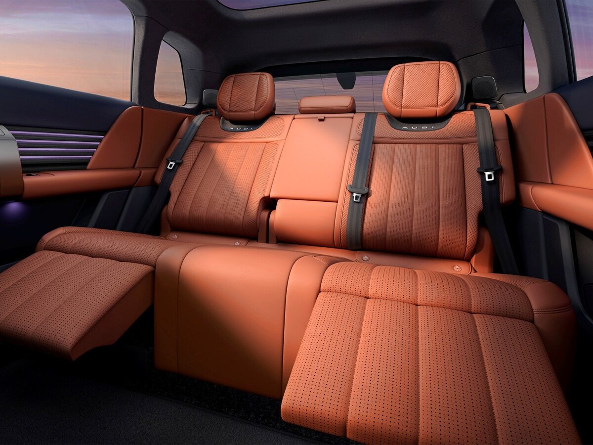 Audi E7X 2026 – н.в. Внедорожник 5 дв.