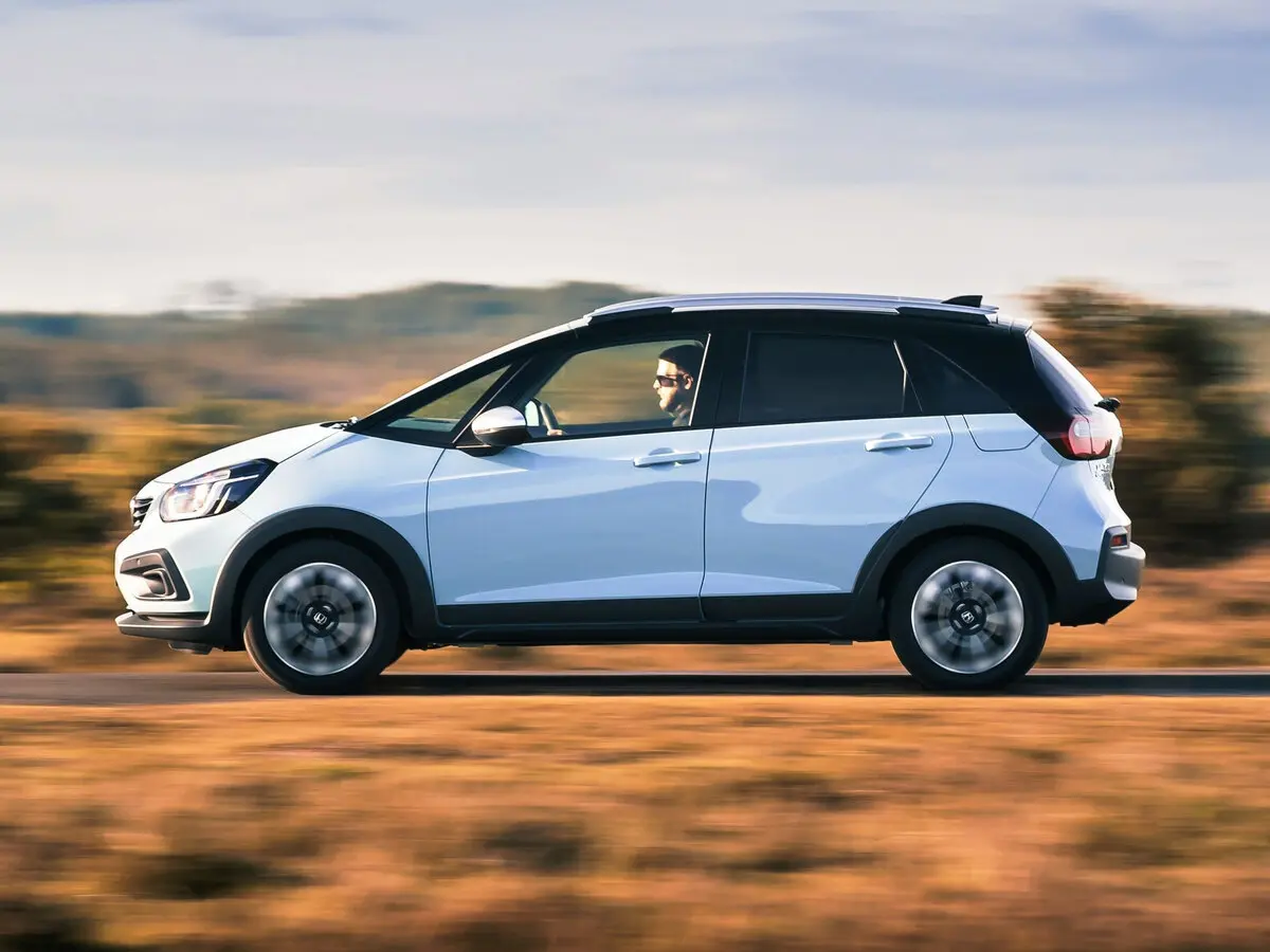 Honda Jazz IV Рестайлинг Хэтчбек 5 дв. Crosstar — фото 2