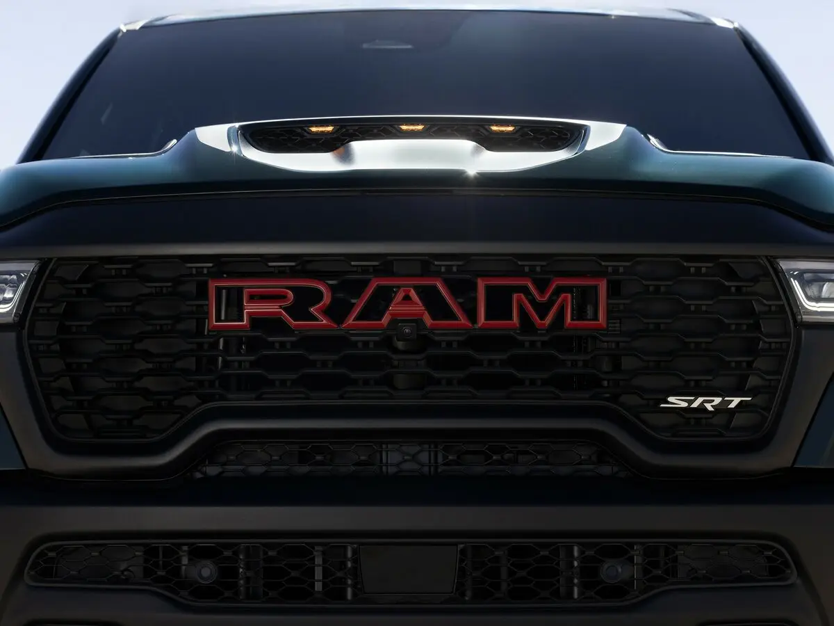 Ram 1500 V Рестайлинг Пикап Двойная кабина TRX SRT — сүрөт 12
