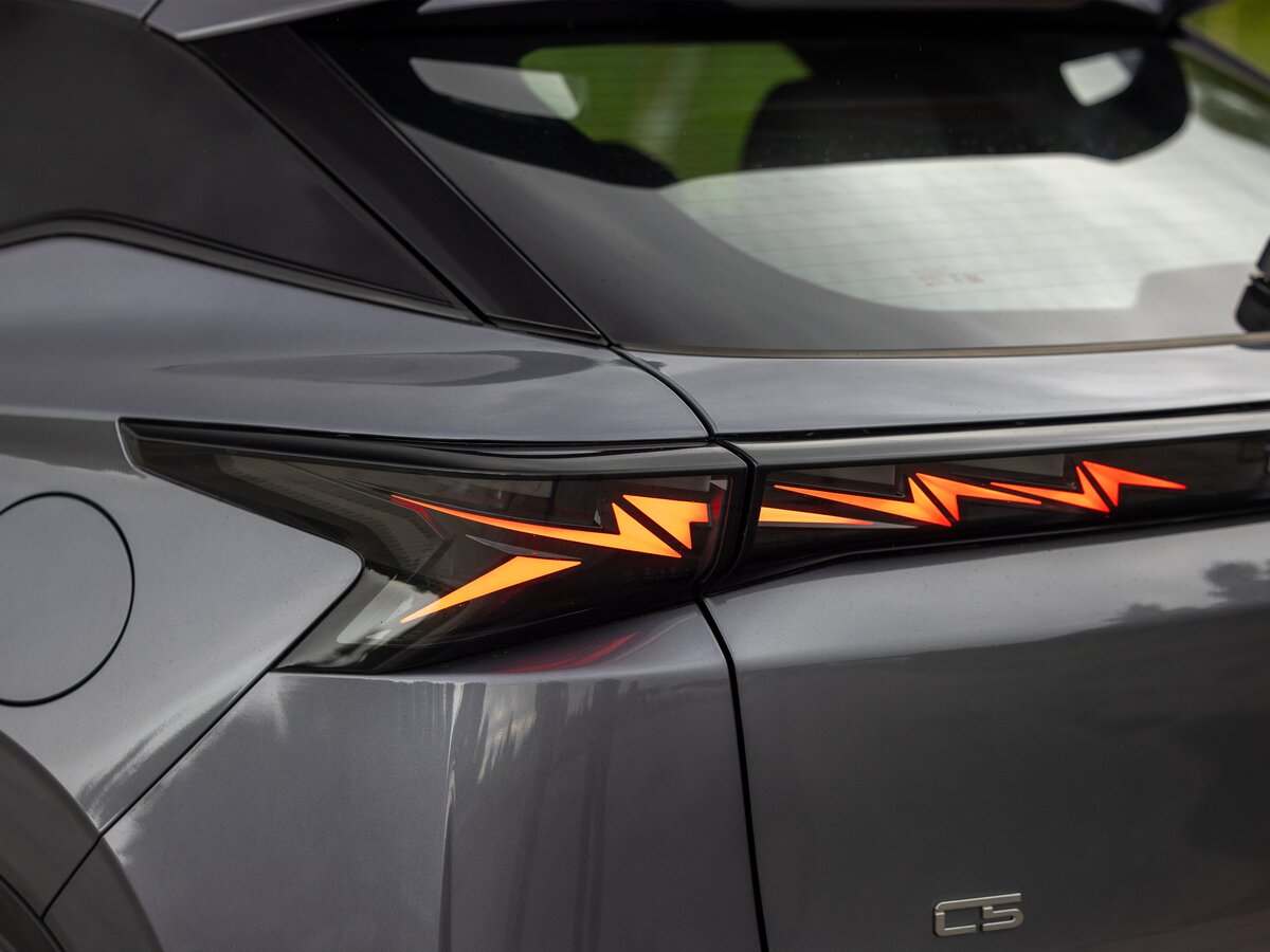Omoda C5 II Внедорожник 5 дв. — фото 32