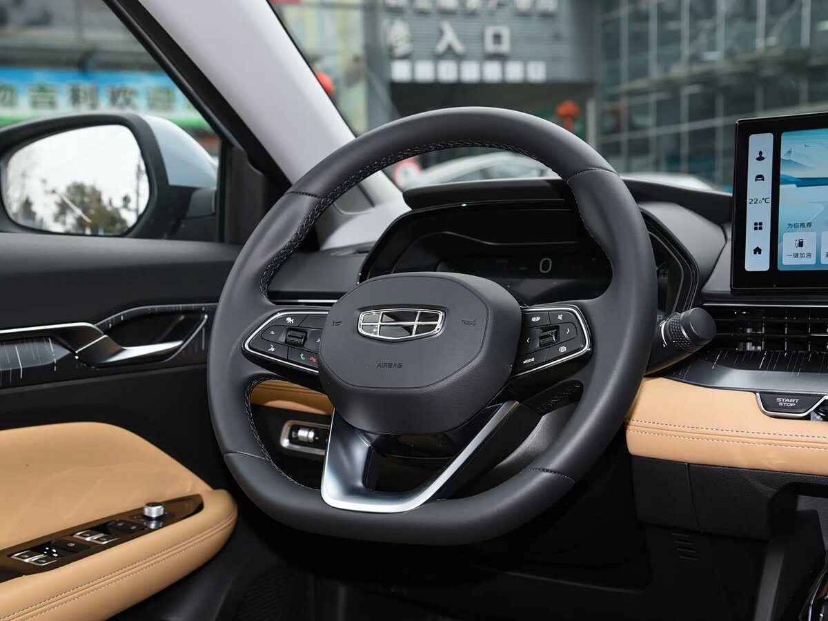Geely Emgrand L I Рестайлинг Седан — фото 6