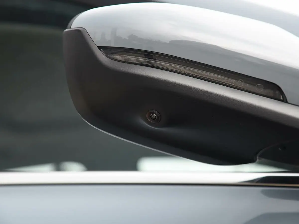 Geely Emgrand L I Рестайлинг Седан — сүрөт 7