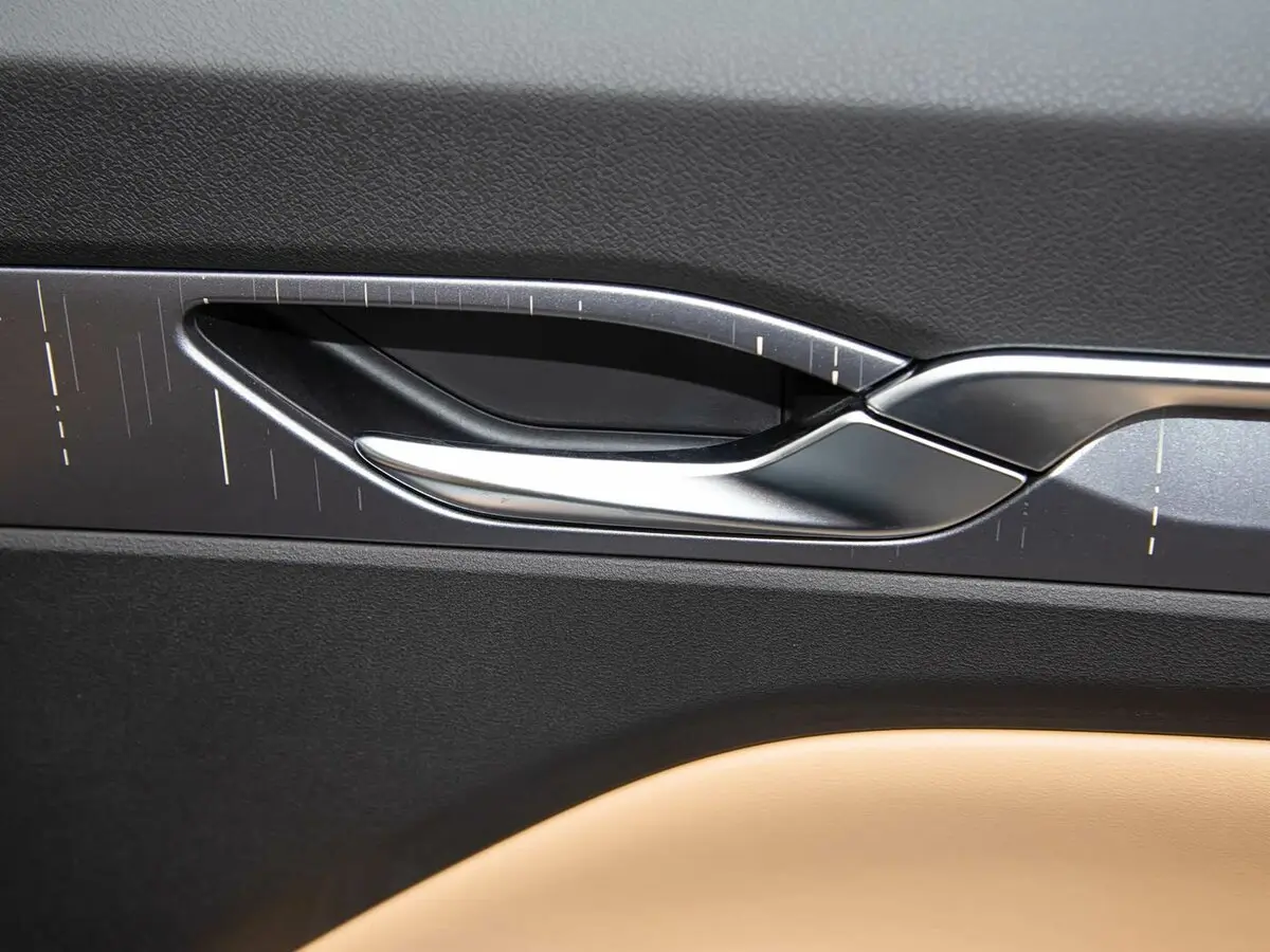 Geely Emgrand L I Рестайлинг Седан — сүрөт 10