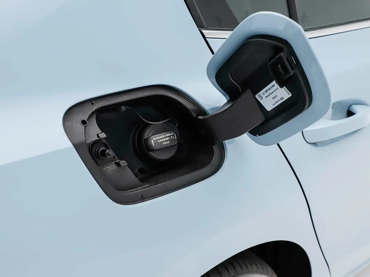 Volkswagen Sagitar IV Седан S — сүрөт 18