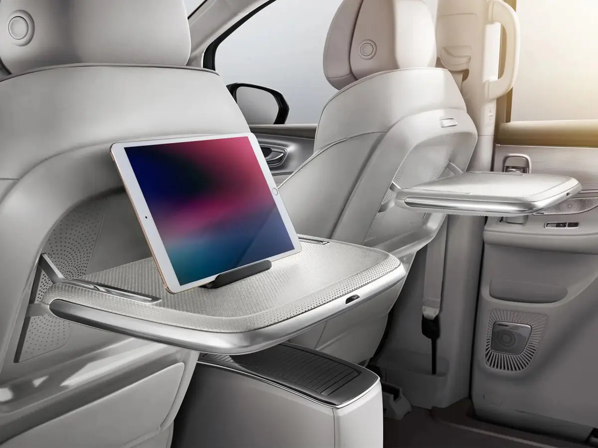Roewe iMAX8 I Рестайлинг Минивэн — сүрөт 11