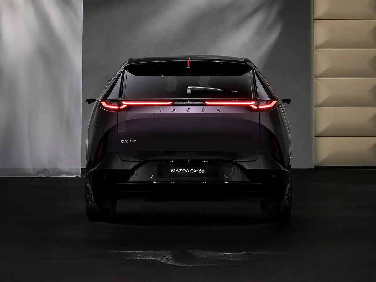 Mazda CX-6e 2026 – н.в. Внедорожник 5 дв. — сүрөт 4