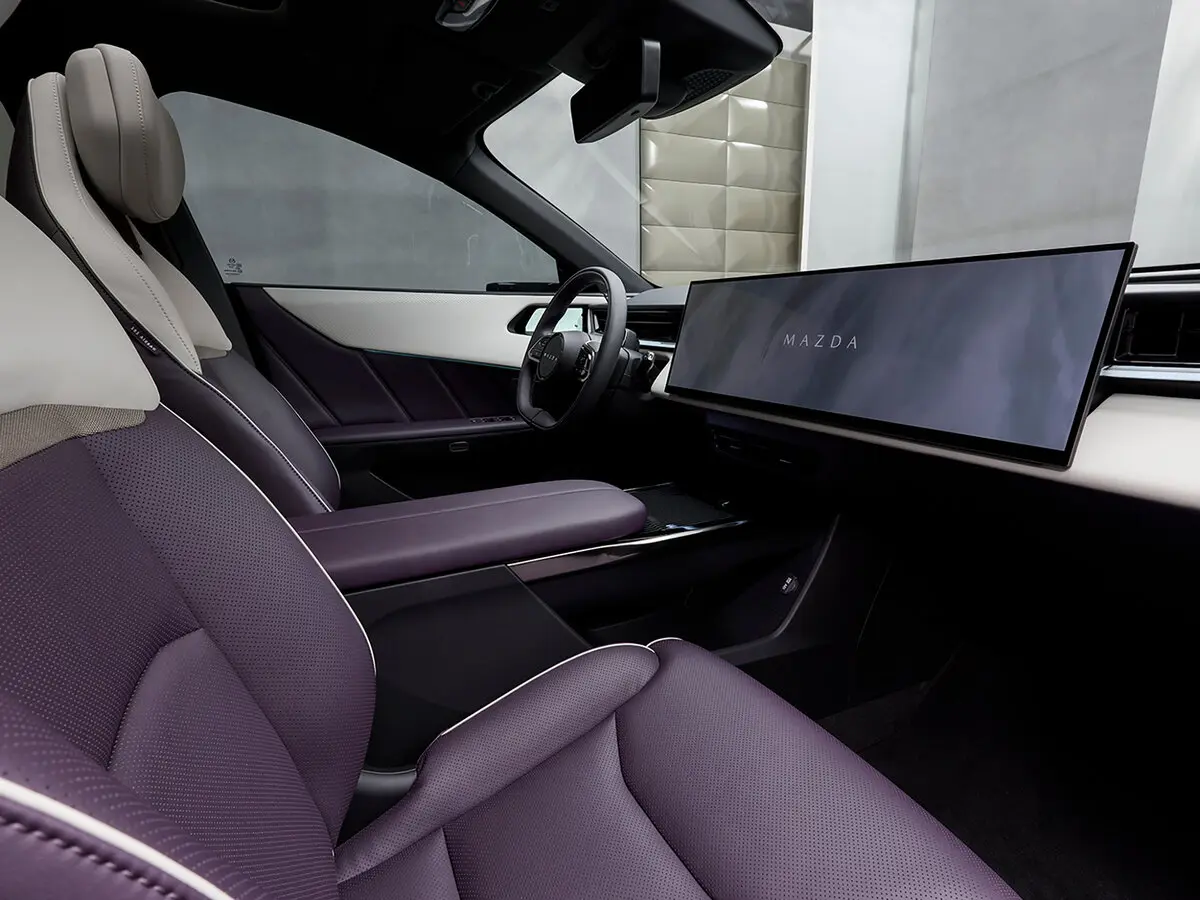 Mazda CX-6e 2026 – н.в. Внедорожник 5 дв. — сүрөт 7