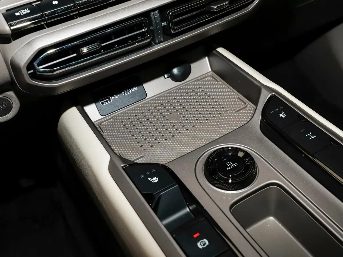 Haval DaGou (Big Dog) II Рестайлинг Внедорожник 5 дв. Plus — 照片 13