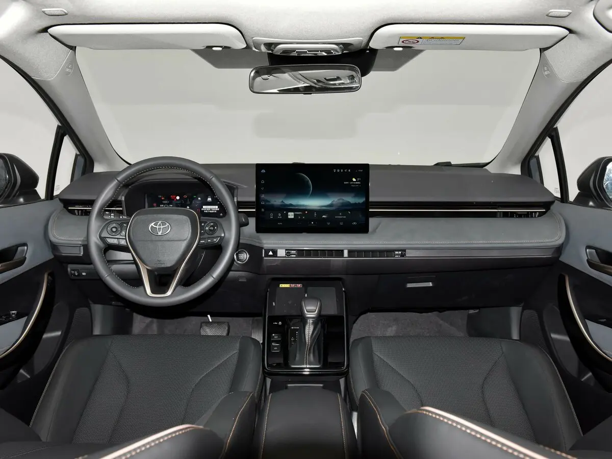 Toyota Corolla XII (E210) Рестайлинг 2 Седан — фото 6