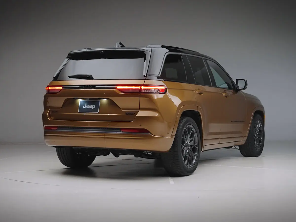 Jeep Grand Cherokee V (WL) Рестайлинг Внедорожник 5 дв. — 照片 5