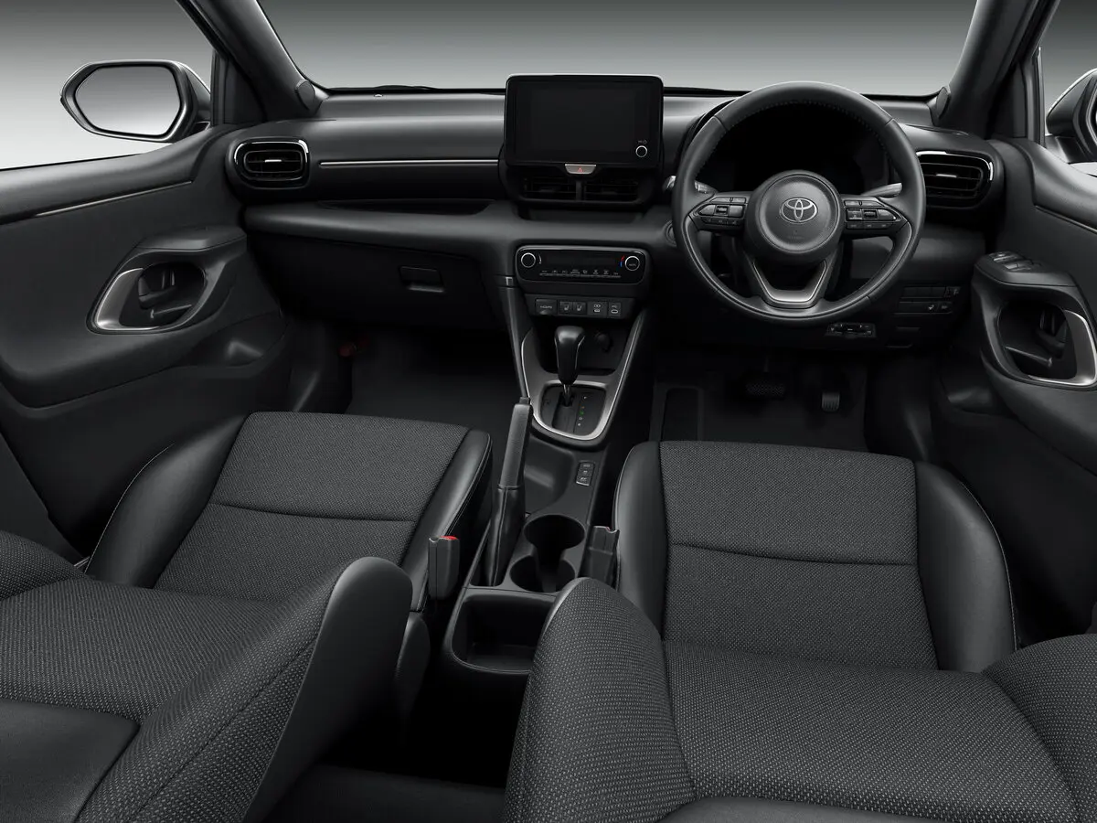 Toyota Yaris IV Рестайлинг Хэтчбек 5 дв. — сүрөт 4
