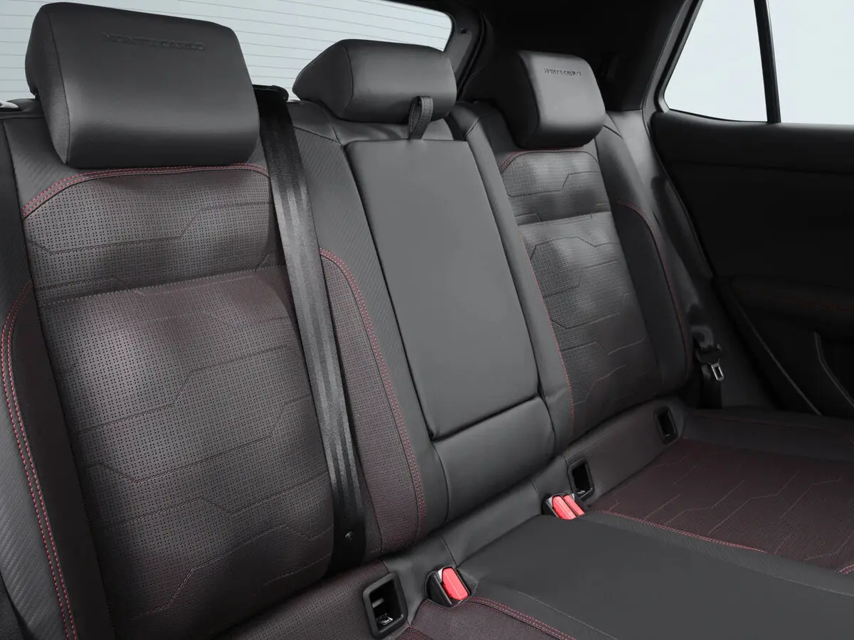 Skoda Kushaq I Рестайлинг Внедорожник 5 дв. — сүрөт 11