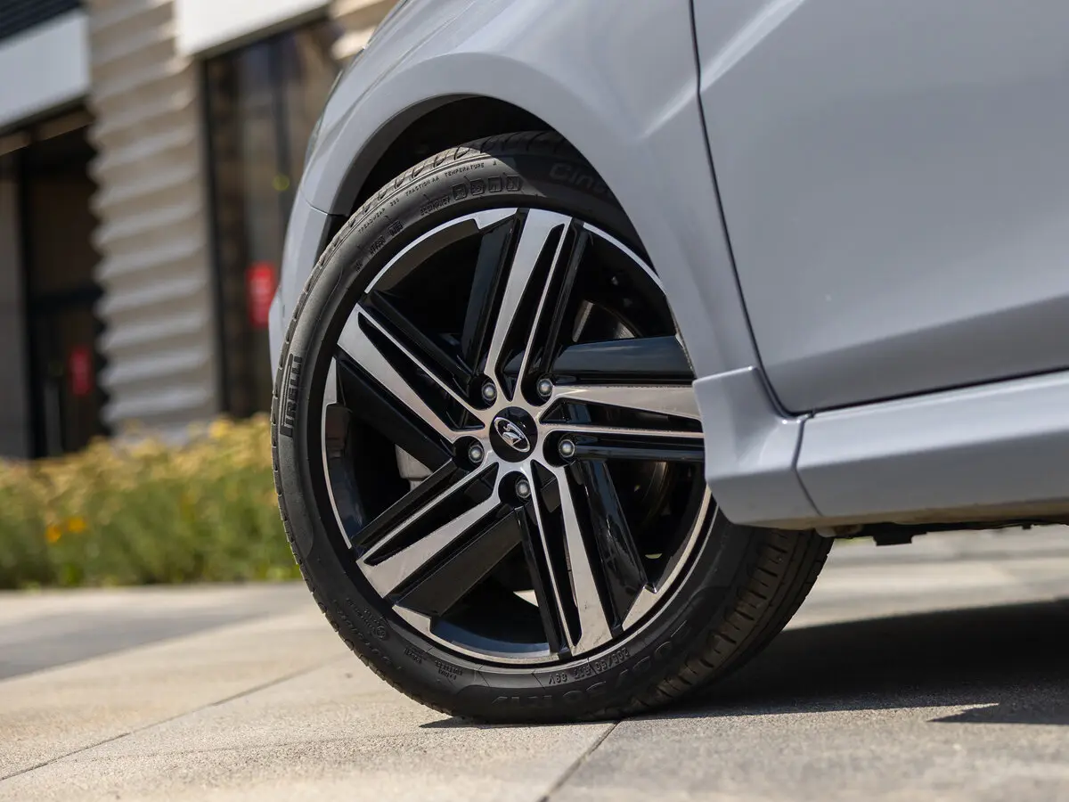 Lada (ВАЗ) Vesta I Рестайлинг (NG) Седан Sport — сүрөт 38