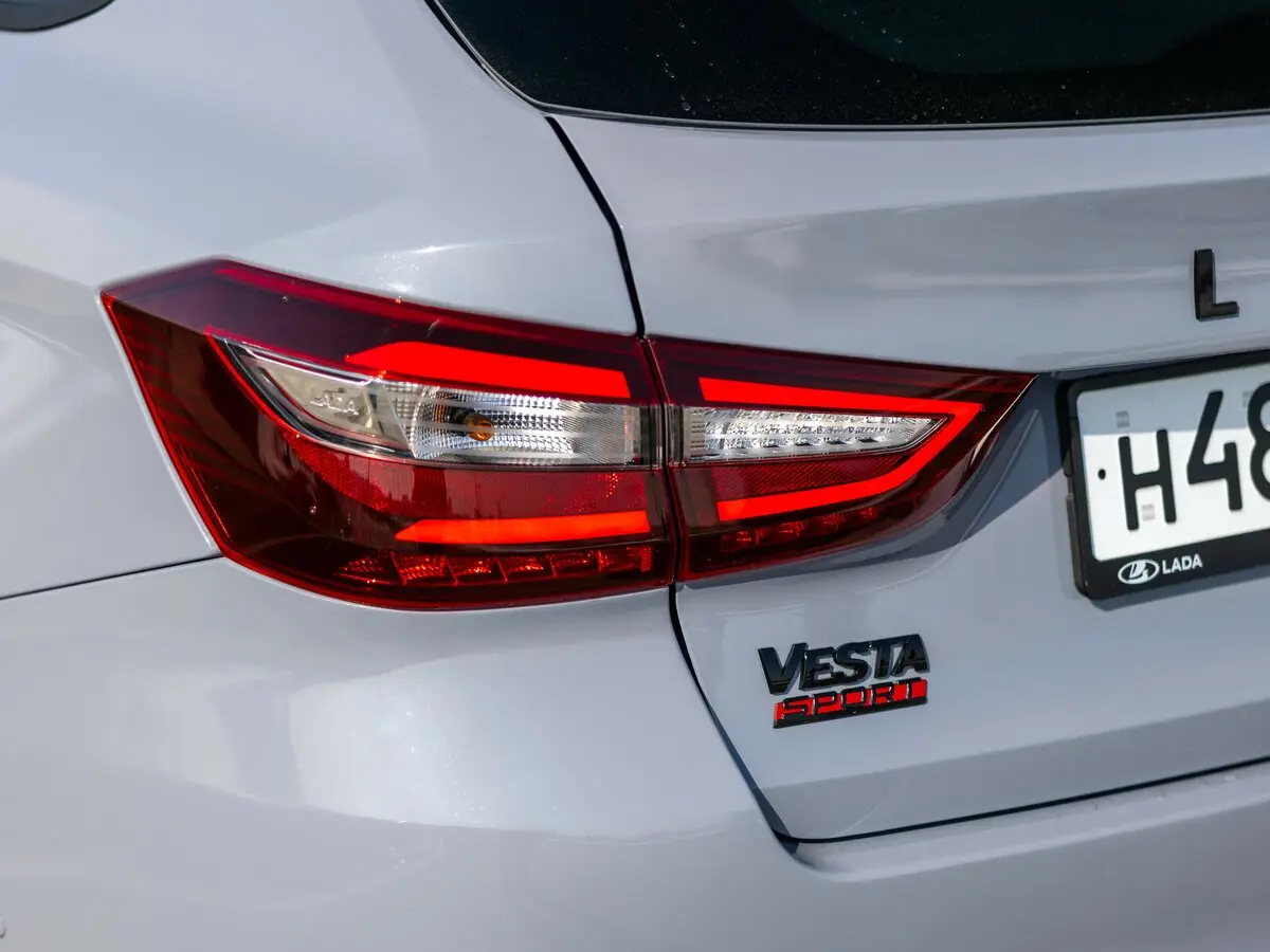 Lada (ВАЗ) Vesta I Рестайлинг (NG) Универсал 5 дв. SW Sport — photo 32